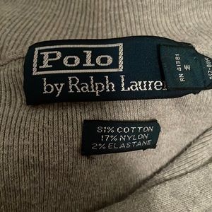 Perfect condition Ralph Lauren crewneck zip up. Not used